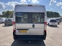Peugeot Boxer Bestel 330 2.2 HDI L2H2 rolstoelbus met lift