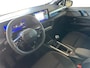 Renault Clio Techno | 1000 Euro Voorraadkorting | Camera | Climate Control﻿ | Draadloze oplader | 18 Inch velgen | Dode hoek Detectie | Sfeerverlichting