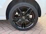 Volkswagen Polo 1.2 TSI First Edition / Parelmoer / 17" LMV / zwart dak / Clima