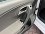 Volkswagen Polo 1.2 TSI First Edition / Parelmoer / 17" LMV / zwart dak / Clima