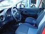 Toyota Yaris 1.5 Hybrid Design | NAVI