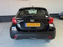 Toyota Yaris 1.5 VVT-i Dynamic / 7X TOYOTA YARIS OP VOORRAAD / 1E EIGENAAR / ACHTERUITRIJCAMERA / AIRCO / CRUISE CONTROL / NL-AUTO