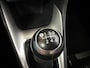 Toyota Yaris 1.5 VVT-i Dynamic / 7X TOYOTA YARIS OP VOORRAAD / 1E EIGENAAR / ACHTERUITRIJCAMERA / AIRCO / CRUISE CONTROL / NL-AUTO
