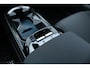 Volvo EX30 Single Motor Extended Range Plus 69 kWh | Elektrisch verstelbare stoelen | Achteruitrijcamera | Parkeersensoren voor/achter | Premium audi by Harman/kardon | Trekhaak | Apple Carplay/Android auto | Adaptieve cruisecontrol
