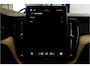 Volvo XC60 2.0 T8 AWD 335kW/456pk Aut8 Recharge Ultra Dark Excl. LUCHTVERING + BOWERS&WILKINS + PANORAMADAK + BLIS + HEAD-UP + PILOT ASSIST + V&A STOEL-&STUURVERWARMING + GOOGLE + STOELVENTILATIE&-MASSAGE + ADAPT.CRUISE + 360 CAMERA + 21" LM-VELGEN!!