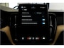 Volvo XC60 2.0 T8 AWD 335kW/456pk Aut8 Recharge Ultra Dark Excl. LUCHTVERING + BOWERS&WILKINS + PANORAMADAK + BLIS + HEAD-UP + PILOT ASSIST + V&A STOEL-&STUURVERWARMING + GOOGLE + STOELVENTILATIE&-MASSAGE + ADAPT.CRUISE + 360 CAMERA + 21" LM-VELGEN!!