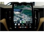 Volvo XC60 2.0 T8 AWD 335kW/456pk Aut8 Recharge Ultra Dark Excl. LUCHTVERING + BOWERS&WILKINS + PANORAMADAK + BLIS + HEAD-UP + PILOT ASSIST + V&A STOEL-&STUURVERWARMING + GOOGLE + STOELVENTILATIE&-MASSAGE + ADAPT.CRUISE + 360 CAMERA + 21" LM-VELGEN!!