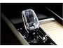 Volvo XC60 2.0 T8 AWD 335kW/456pk Aut8 Recharge Ultra Dark Excl. LUCHTVERING + BOWERS&WILKINS + PANORAMADAK + BLIS + HEAD-UP + PILOT ASSIST + V&A STOEL-&STUURVERWARMING + GOOGLE + STOELVENTILATIE&-MASSAGE + ADAPT.CRUISE + 360 CAMERA + 21" LM-VELGEN!!