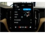 Volvo XC60 2.0 T8 AWD 335kW/456pk Aut8 Recharge Ultra Dark Excl. LUCHTVERING + BOWERS&WILKINS + PANORAMADAK + BLIS + HEAD-UP + PILOT ASSIST + V&A STOEL-&STUURVERWARMING + GOOGLE + STOELVENTILATIE&-MASSAGE + ADAPT.CRUISE + 360 CAMERA + 21" LM-VELGEN!!