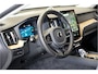 Volvo XC60 2.0 T8 AWD 335kW/456pk Aut8 Recharge Ultra Dark Excl. LUCHTVERING + BOWERS&WILKINS + PANORAMADAK + BLIS + HEAD-UP + PILOT ASSIST + V&A STOEL-&STUURVERWARMING + GOOGLE + STOELVENTILATIE&-MASSAGE + ADAPT.CRUISE + 360 CAMERA + 21" LM-VELGEN!!