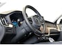 Volvo XC60 2.0 T8 AWD 335kW/456pk Aut8 Recharge Ultra Dark Excl. LUCHTVERING + BOWERS&WILKINS + PANORAMADAK + BLIS + HEAD-UP + PILOT ASSIST + V&A STOEL-&STUURVERWARMING + GOOGLE + STOELVENTILATIE&-MASSAGE + ADAPT.CRUISE + 360 CAMERA + 21" LM-VELGEN!!