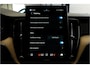 Volvo XC60 2.0 T8 AWD 335kW/456pk Aut8 Recharge Ultra Dark Excl. LUCHTVERING + BOWERS&WILKINS + PANORAMADAK + BLIS + HEAD-UP + PILOT ASSIST + V&A STOEL-&STUURVERWARMING + GOOGLE + STOELVENTILATIE&-MASSAGE + ADAPT.CRUISE + 360 CAMERA + 21" LM-VELGEN!!