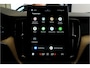 Volvo XC60 2.0 T8 AWD 335kW/456pk Aut8 Recharge Ultra Dark Excl. LUCHTVERING + BOWERS&WILKINS + PANORAMADAK + BLIS + HEAD-UP + PILOT ASSIST + V&A STOEL-&STUURVERWARMING + GOOGLE + STOELVENTILATIE&-MASSAGE + ADAPT.CRUISE + 360 CAMERA + 21" LM-VELGEN!!