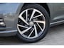 Volkswagen Golf 1.0 TSI Highline SOUND ACC CARPLAY STOELVERWARMING