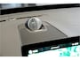 Volvo XC60 2.0 T8 AWD 299kW/407pk Aut8 MJ2027, NIEUW €82.945! Plug-in Ultra Black Exec. LUCHTVERING + BOWERS&WILKINS + PANORAMADAK + EL.TREKHAAK + HEAD-UP + PILOT ASSIST + STOELVERWARMING/-VENTILATIE&-MASSAGE + STUURVERARMING + 360 CAMERA + 21" LM-VELGEN!!