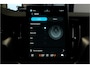 Volvo XC60 2.0 T8 AWD 299kW/407pk Aut8 MJ2027, NIEUW €82.945! Plug-in Ultra Black Exec. LUCHTVERING + BOWERS&WILKINS + PANORAMADAK + EL.TREKHAAK + HEAD-UP + PILOT ASSIST + STOELVERWARMING/-VENTILATIE&-MASSAGE + STUURVERARMING + 360 CAMERA + 21" LM-VELGEN!!