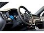 Volvo XC60 2.0 T8 AWD 299kW/407pk Aut8 MJ2027, NIEUW €82.945! Plug-in Ultra Black Exec. LUCHTVERING + BOWERS&WILKINS + PANORAMADAK + EL.TREKHAAK + HEAD-UP + PILOT ASSIST + STOELVERWARMING/-VENTILATIE&-MASSAGE + STUURVERARMING + 360 CAMERA + 21" LM-VELGEN!!