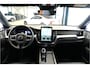 Volvo XC60 2.0 T8 AWD 299kW/407pk Aut8 MJ2027, NIEUW €82.945! Plug-in Ultra Black Exec. LUCHTVERING + BOWERS&WILKINS + PANORAMADAK + EL.TREKHAAK + HEAD-UP + PILOT ASSIST + STOELVERWARMING/-VENTILATIE&-MASSAGE + STUURVERARMING + 360 CAMERA + 21" LM-VELGEN!!