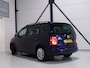 Volkswagen Touran 1.6 Athene 7P. "7 Persoons" Nieuwe-APK ! Airco Climatronic Cruise-control ! Technisch goede auto !