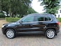 Volkswagen Tiguan 1.4 TSI Trend&Fun 4Motion Panoramadak Ecc Cruisecontrol Stoelverwarming Navigatie Pdc Lm Velgen Trekhaak