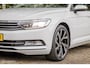 Volkswagen Passat Variant 1.8 TSI 180PK|LED|Trekhaak|Stoelverw.|Virtual cockpit|19''