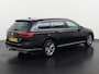 Volkswagen Passat Variant 1.5 TSI Elegance DSG | Trekhaak | Digital Cockpit | Zondag Open!