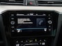 Volkswagen Passat Variant 1.5 TSI Elegance DSG | Trekhaak | Digital Cockpit | Zondag Open!
