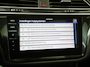 Volkswagen Tiguan 1.4 TSI eHybrid R-Line Black Style | Panoramadak | Adaptive onderstel | Winter pakket | Zondag Open!
