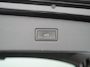 Volkswagen Tiguan 1.4 TSI eHybrid R-Line Black Style | Panoramadak | Adaptive onderstel | Winter pakket | Zondag Open!