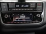 Volkswagen Up! 1.0 BMT Cross up! | Stoelverwarming | Lichtmetalen Velgen | Zondag Open!