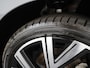 Volkswagen Golf 1.5 eTSI Style DSG | Camera | Stuurverwarming | 18'' Bergamo | Zondag Open!