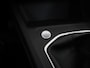 Volkswagen Golf 1.5 TSI Life | 150PK | Schuifdak | Stuurverwarming | Zondag Open!