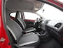 Toyota Aygo 1.0 VVT-i X-Joy Cabrio | Elek Vouwdak | Camera | Apple/Android Carplay | Zondag Open!