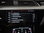 Audi E-tron 55 quattro 95 kWh | Panoramadak | Trekhaak | Zondag Open!