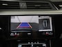 Audi E-tron 55 quattro 95 kWh | Panoramadak | Trekhaak | Zondag Open!