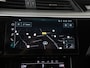 Audi E-tron 55 quattro 95 kWh | Panoramadak | Trekhaak | Zondag Open!