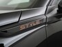 Peugeot 2008 1.2 Hybrid 145 Style | Apple Carplay | Parkeersensor | LED | Zondag Open!