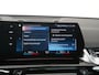 BMW iX1 xDrive30 Launch Edition 67 kWh | SOH 100% | Panoramadak | Trekhaak | Leder | Head Up | 22kw lader | Zondag Open!