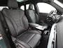 BMW iX1 xDrive30 Launch Edition 67 kWh | SOH 100% | Panoramadak | Trekhaak | Leder | Head Up | 22kw lader | Zondag Open!