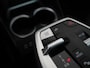 BMW iX1 xDrive30 Launch Edition 67 kWh | SOH 100% | Panoramadak | Trekhaak | Leder | Head Up | 22kw lader | Zondag Open!