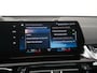 BMW iX1 xDrive30 Launch Edition 67 kWh | SOH 100% | Panoramadak | Trekhaak | Leder | Head Up | 22kw lader | Zondag Open!