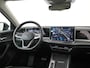 Volkswagen Passat Variant 1.5 eTSI Business DSG | Panoramadak | DCC Adaptief | Trekhaak | Leder | Area View | Zondag Open!