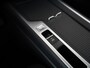 Volkswagen Passat Variant 1.5 eTSI Business DSG | Panoramadak | DCC Adaptief | Trekhaak | Leder | Area View | Zondag Open!