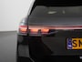 Volkswagen Passat Variant 1.5 eTSI Business DSG | Panoramadak | DCC Adaptief | Trekhaak | Leder | Area View | Zondag Open!