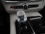 Volvo V90 2.0 T8 AWD Inscription | Panoramadak | Trekhaak | Zondag Open!