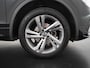 Volkswagen Tiguan Allspace 1.5 TSI R-Line DSG | 7 Persoons | Trekhaak | Panoramadak | Zondag Open!