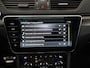 Skoda Superb Combi 1.4 TSI iV Sportline | Panoramadak | Trekhaak | Area View | Zondag Open!