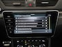 Skoda Superb Combi 1.4 TSI iV Sportline | Panoramadak | Trekhaak | Area View | Zondag Open!