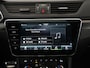 Skoda Superb Combi 1.4 TSI iV Sportline | Panoramadak | Trekhaak | Area View | Zondag Open!
