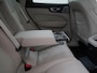 Volvo XC60 T8 Long Range AWD Ultimate | Luchtvering | Bowers & Wilkins | Head-up | Zondag Open!